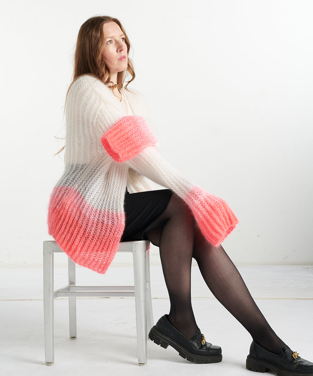 Alpaka Oversize Cardigan – weiß-rosa